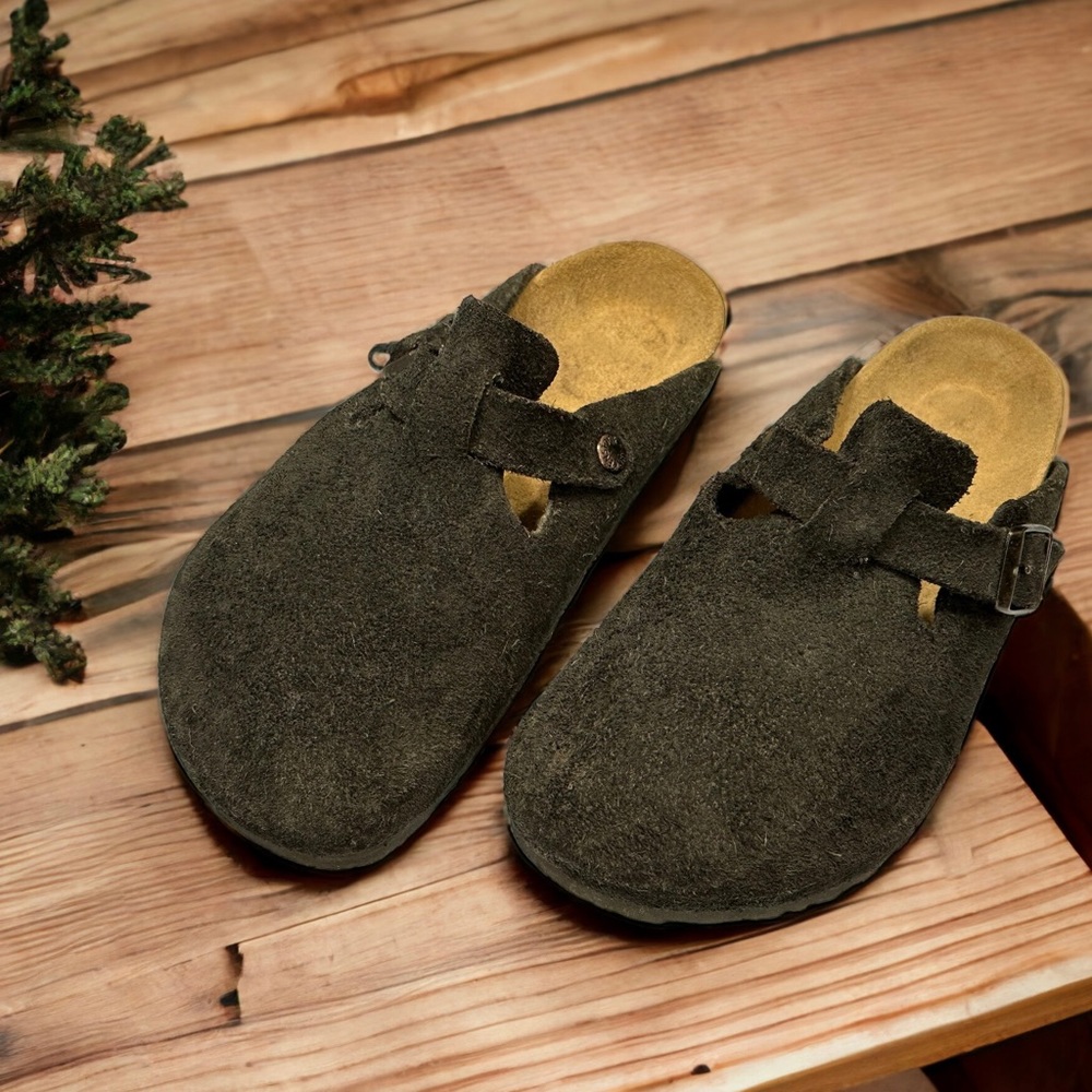 Vintage Birkenstock 40 Boston black suede women’s 9 regular width yellow print